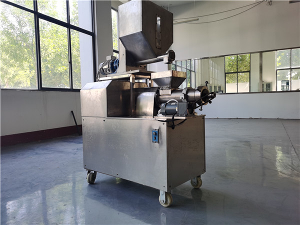 食品油炸機(jī)廠家簡(jiǎn)述影響食品油炸機(jī)吸油率的因素