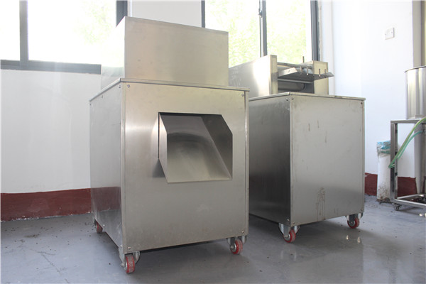 食品油炸機(jī)廠家簡述食品油炸機(jī)的開機(jī)步驟